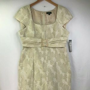 New Tahari Arthur S Levin Cream Shift Dress